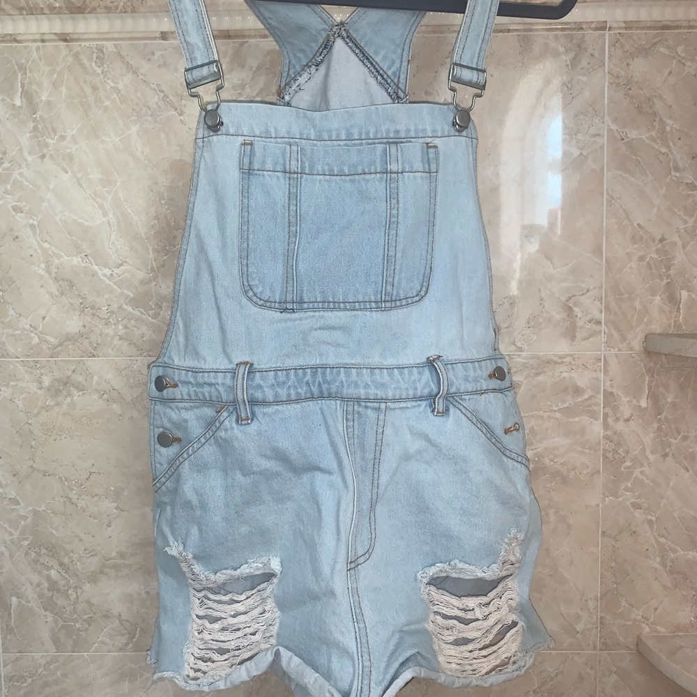 Wild Honey Light Wash Overalls Size M